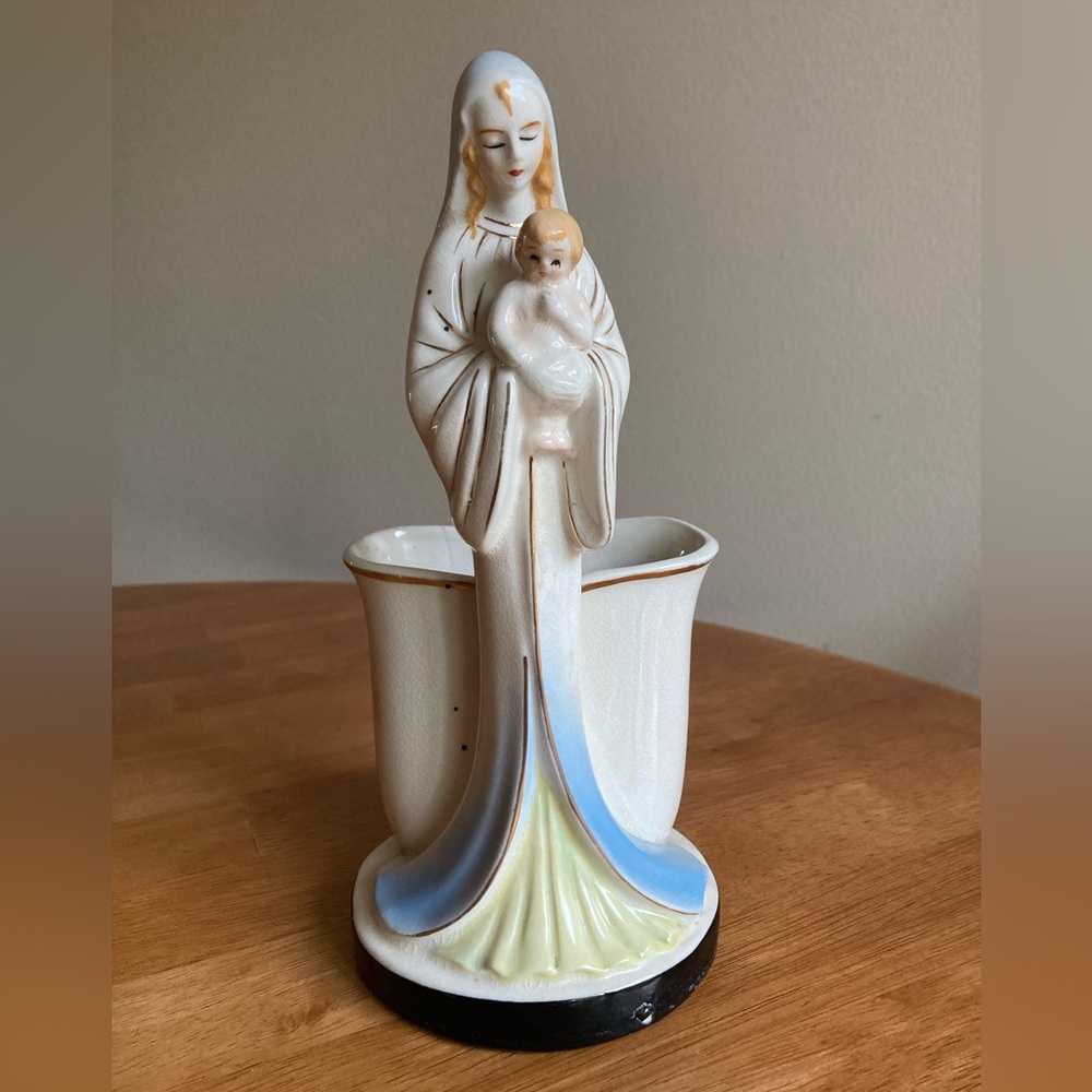 Vintage ceramic Mary and baby Jesus planter